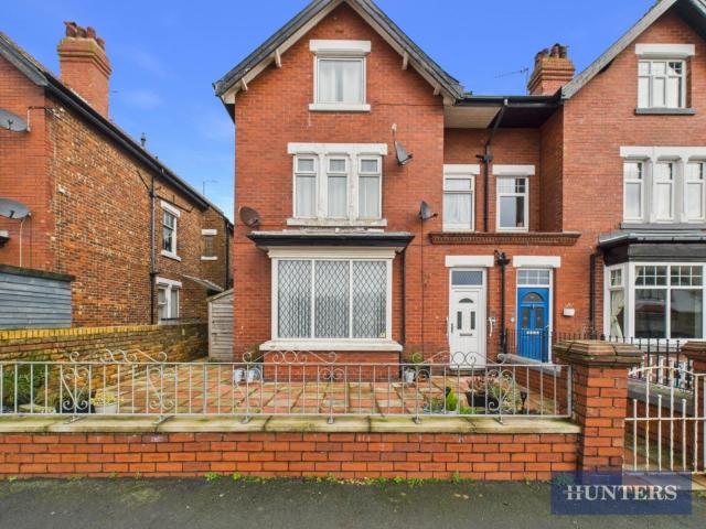 Flat for rent in The Pastures, Filey