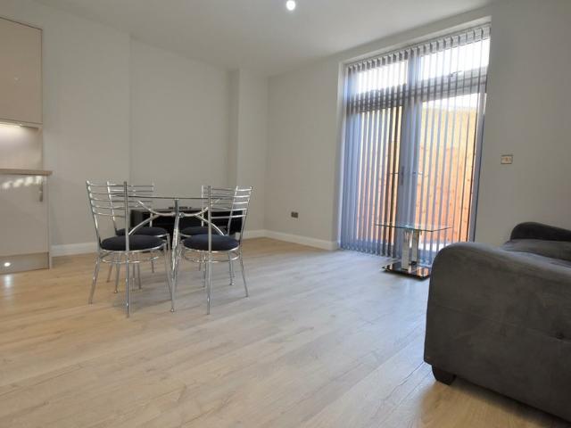 Apartment for rent in Yiewsley, Greater London