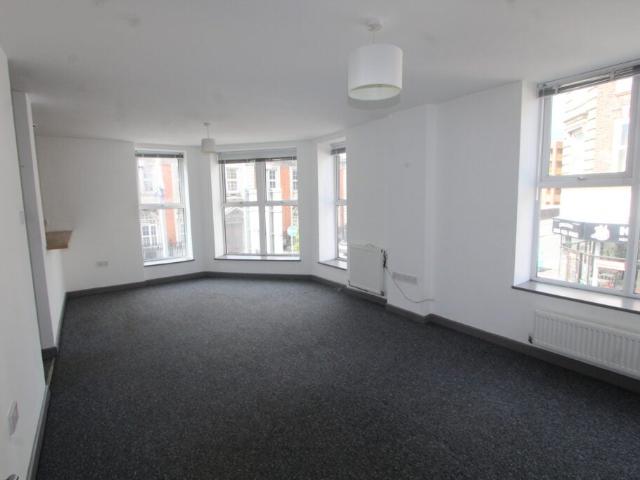 Flat for rent in Upperton, Eastbourne