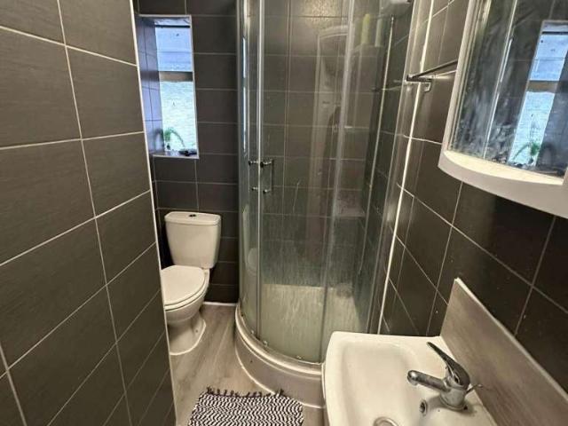 Flat for rent in London Borough of Barking and Dagenham, Greater London
