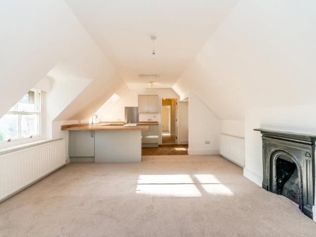 Flat for rent in Low Harrogate, Harrogate