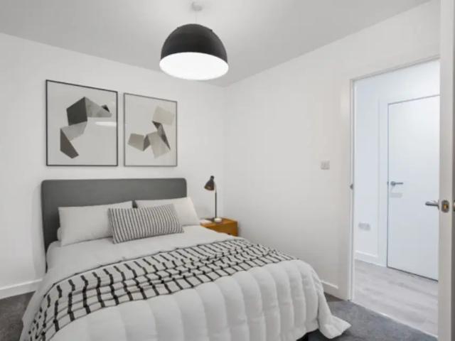 Flat for rent in Egham, Runnymede