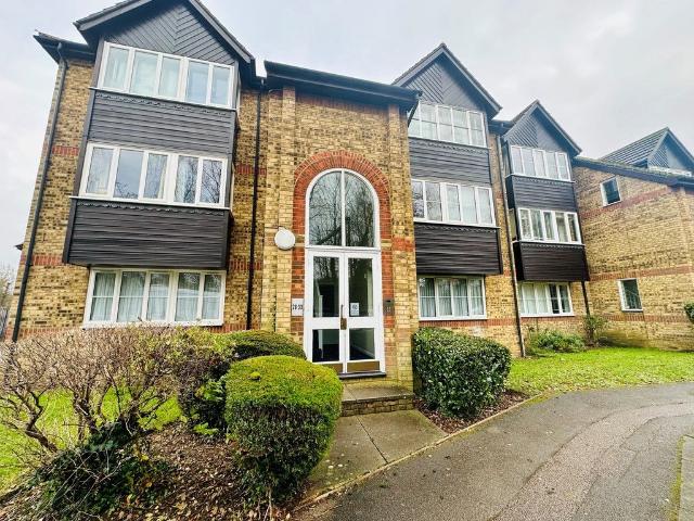 Flat for rent in Colliers End, Hertfordshire