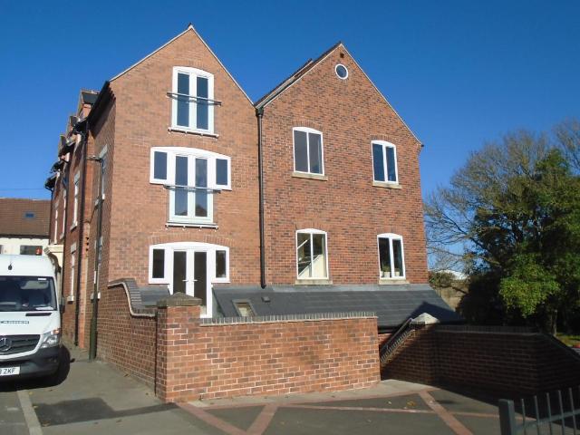 Flat for rent in Caldermill, East Midlands