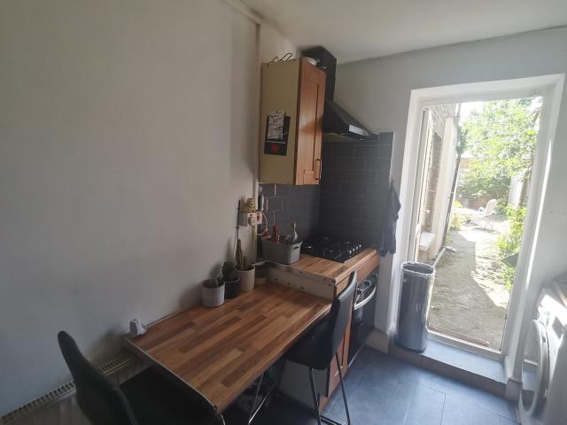 Flat for rent in London, Harlesden