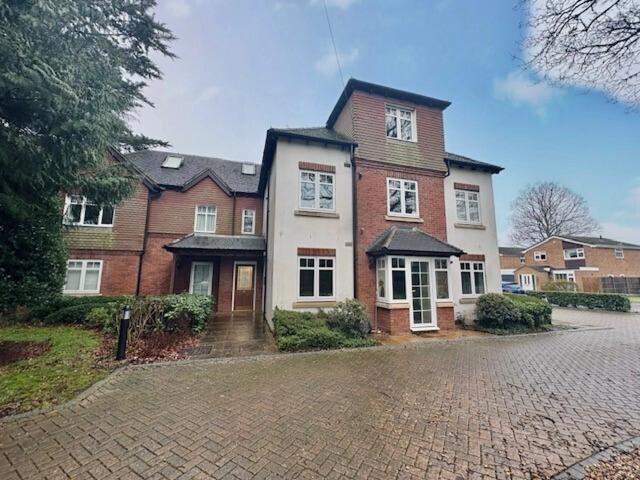 Flat for rent in Balsall, West Midlands
