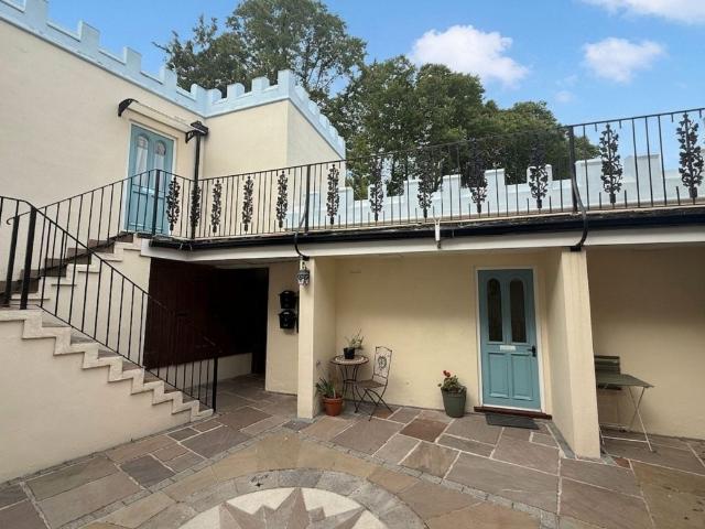 Flat for rent in Velindre, Aberavon