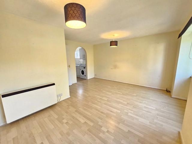 Flat for rent in Reffles Bridge, Red Hill