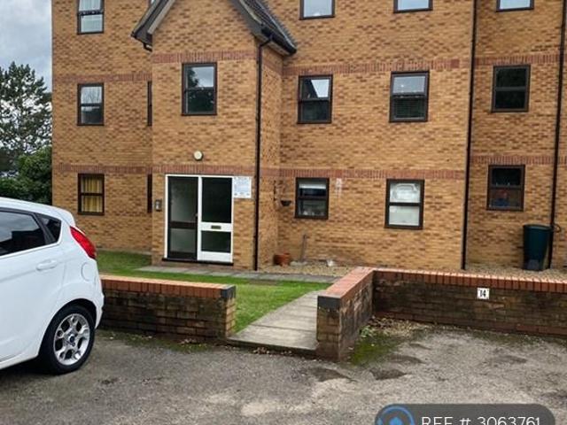 Flat for rent in Primrosehill, Three Rivers
