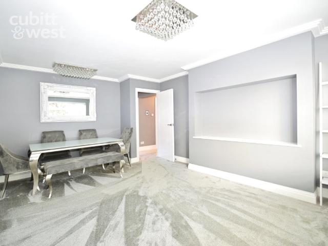 Flat for rent in Sandown Park, Kent