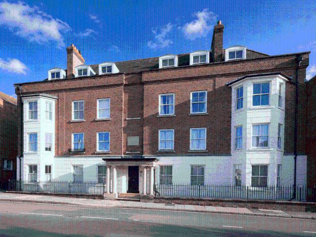 Flat for rent in St. Mildred's, The Bridge
