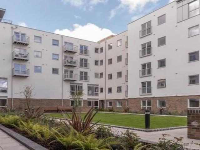 Flat for rent in Guildford Park, Westborough