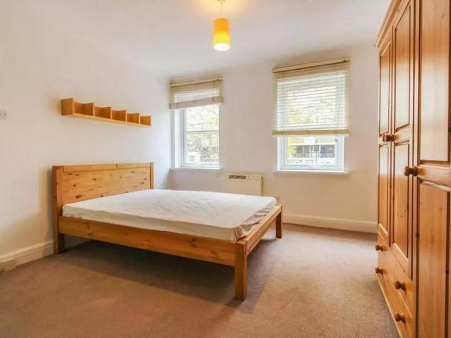 Flat for rent in Stepney, Greater London