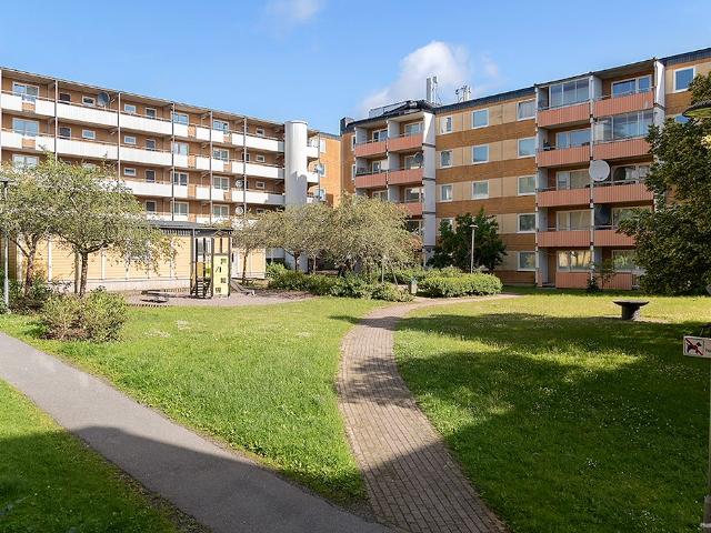 Lägenhet hyra i Botkyrka, Stockholm
