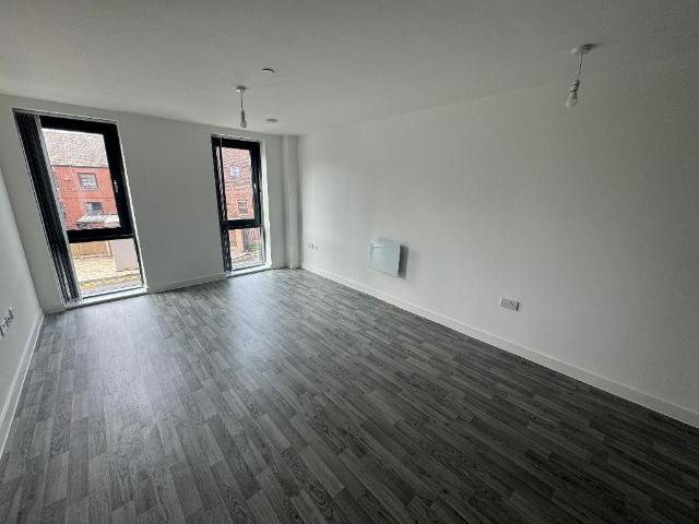 Flat for rent in Georgia, Greater Manchester