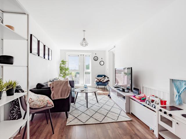 Flat for rent in Slough