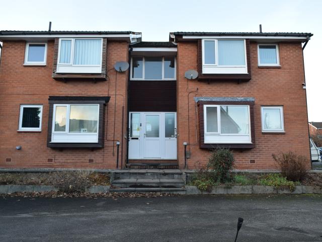 Flat for rent in Sunnybower, Blackburn