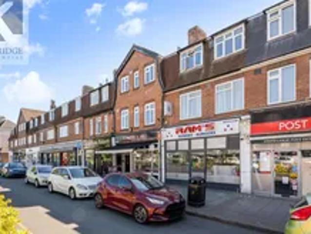 Flat for rent in Stoneleigh, Ewell