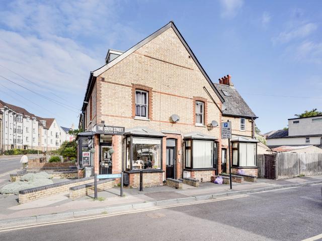 Flat for rent in Hockerill, East Hertfordshire