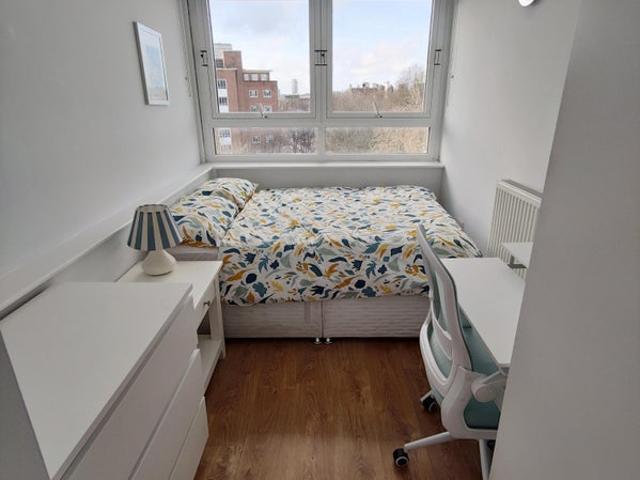 Flat for rent in Doddington and Rollo Estate, Greater London