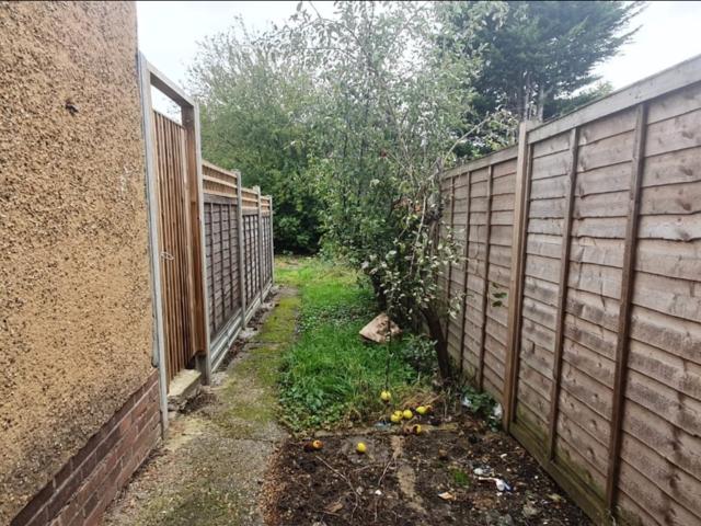 Flat for rent in London Borough of Hillingdon, Greater London