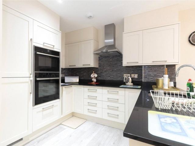 Flat for rent in Fossebridge, Gloucestershire