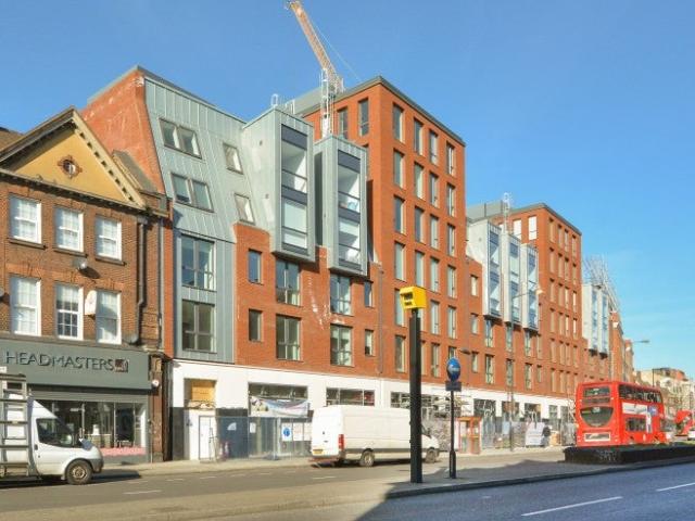 Flat for rent in London Borough of Lambeth, Greater London