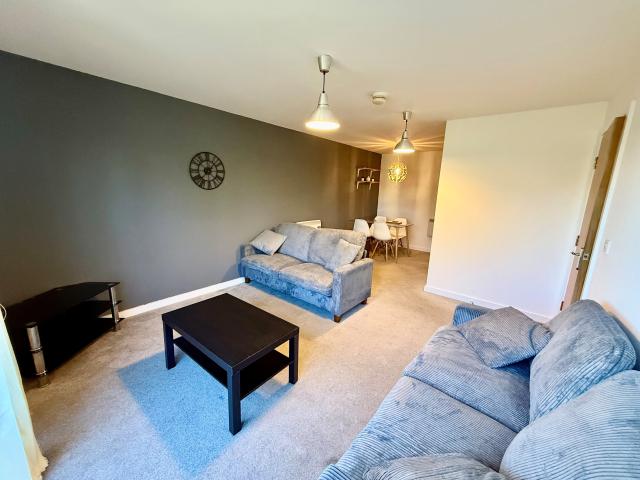 Flat for rent in Hulme, Manchester