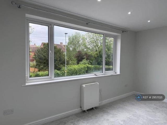 Flat for rent in Stanford On Avon, Leicestershire