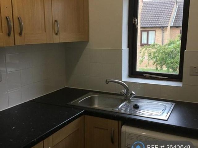 Flat for rent in Kettering