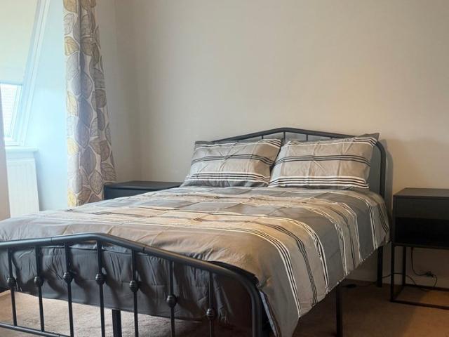 Flat for rent in East Craigs, Scotland