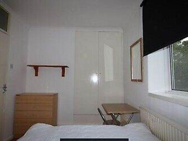 Flat for rent in Brixton, Greater London