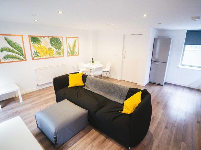 House for rent in Saint Vincent's, Netherthorpe