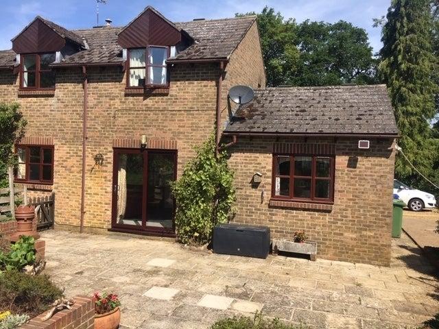 Flat for rent in Culworth, Northamptonshire