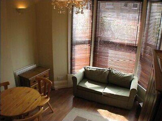 Flat for rent in Shepherd's Bush, Greater London
