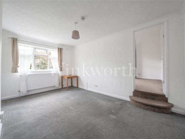 Flat for rent in Hendon, Greater London