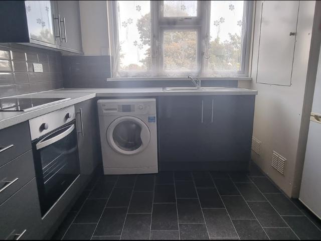 Flat for rent in Seven Kings, Greater London