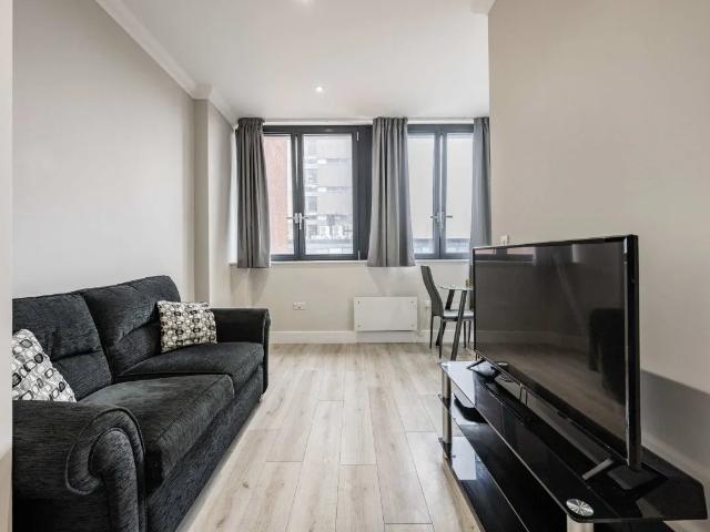 Flat for rent in Lakenham, East Bank