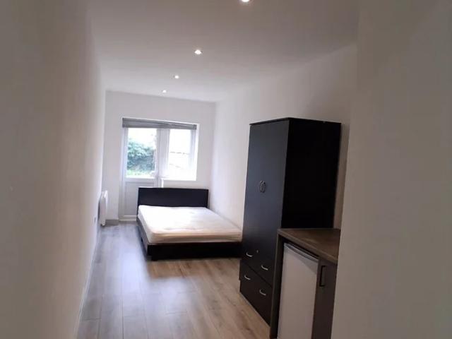 Flat for rent in Greater London