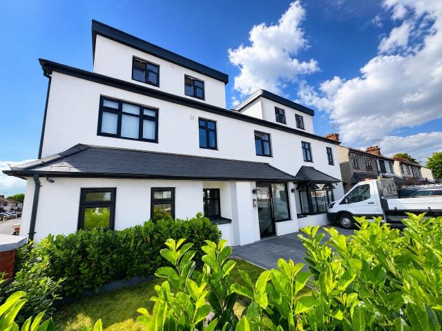 Flat for rent in Hornchurch, Greater London
