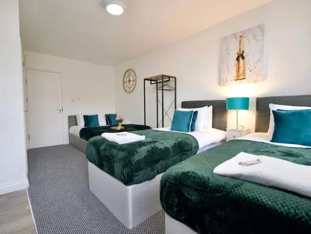 Flat for rent in Ball Hill, Coventry