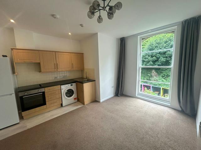 Flat for rent in Ellacombe, Babbacombe