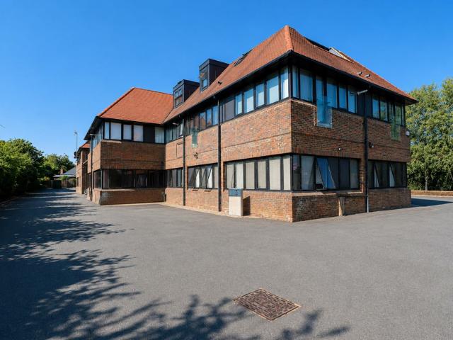 Apartment for rent in Stokenchurch, Buckinghamshire