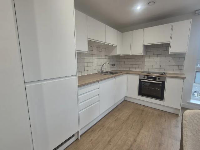 Flat for rent in Boothtown, Halifax