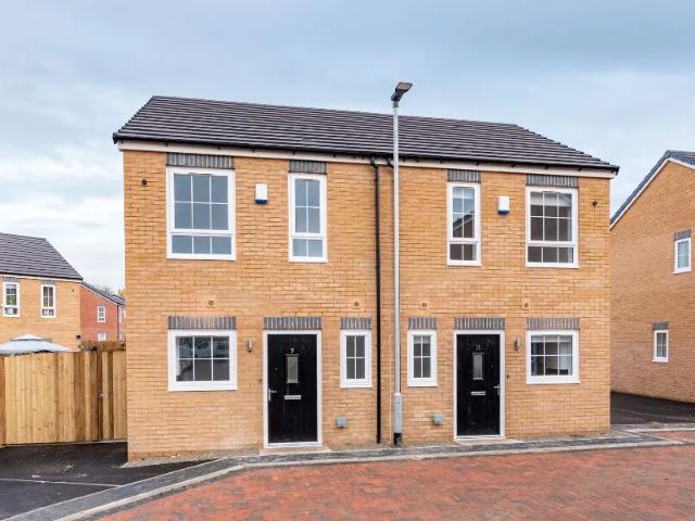 Flat for rent in Normanton and Altofts, Altofts