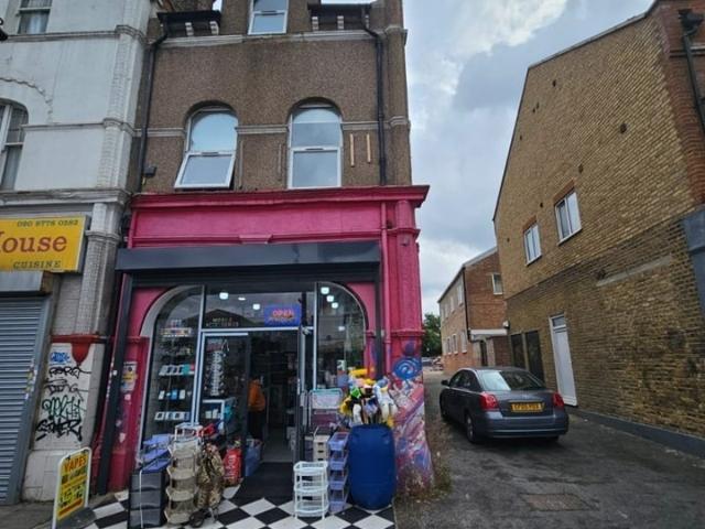 Flat for rent in London Borough of Lewisham, Lower Sydenham