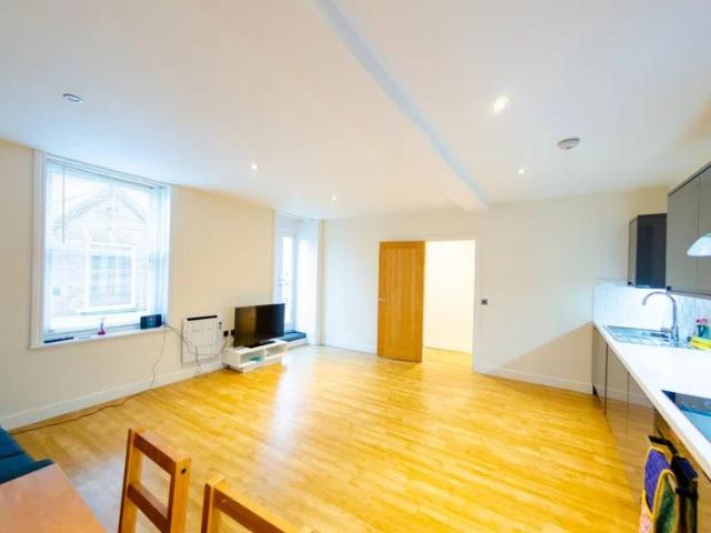 Flat for rent in Key Street, Suffolk