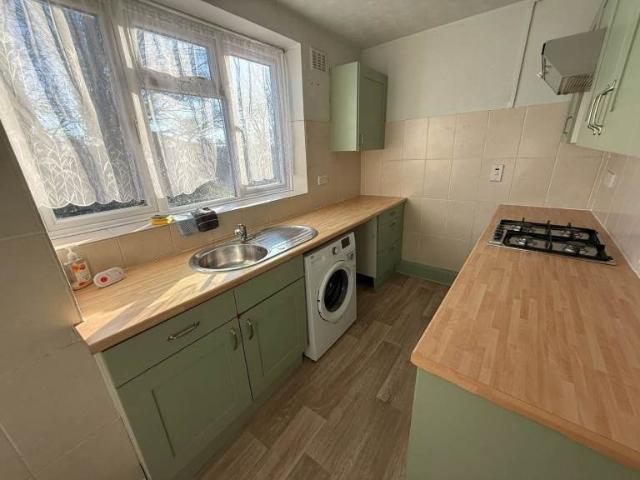 Flat for rent in Spring Park, Luton