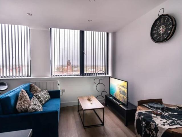 Flat for rent in Gorse Hill, Trafford Park