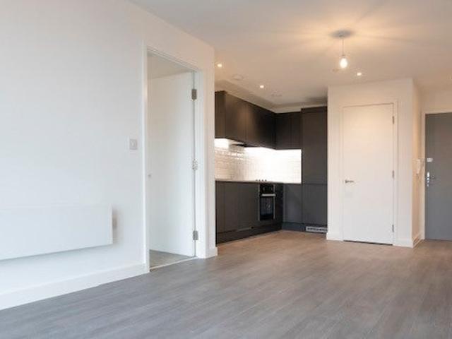 Flat for rent in Gorse Hill, Trafford Park